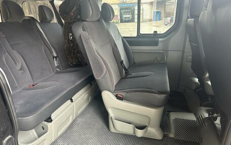 Renault Trafic, 2011 год, 2 400 000 рублей, 5 фотография
