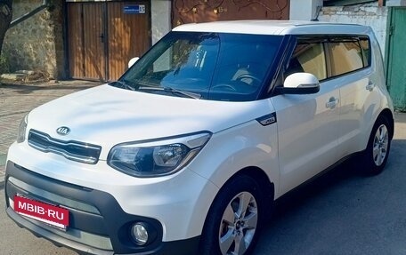 KIA Soul II рестайлинг, 2018 год, 1 670 000 рублей, 14 фотография