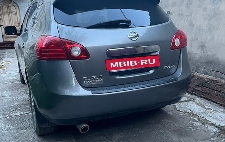 Nissan Rogue I, 2012 год, 1 100 000 рублей, 2 фотография