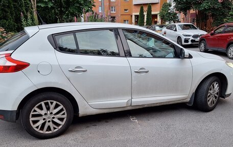 Renault Megane III, 2013 год, 900 000 рублей, 6 фотография