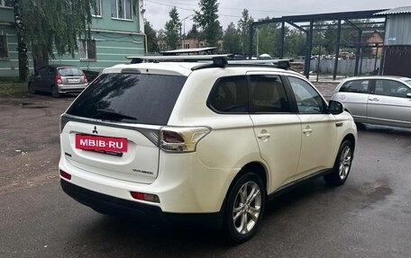 Mitsubishi Outlander III рестайлинг 3, 2012 год, 1 450 000 рублей, 2 фотография