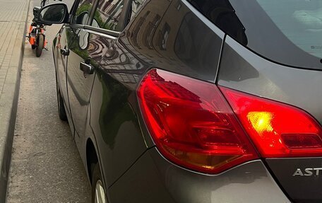 Opel Astra J, 2011 год, 750 000 рублей, 5 фотография