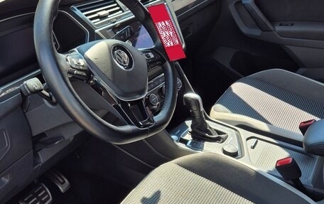 Volkswagen Tiguan II, 2019 год, 2 999 999 рублей, 6 фотография