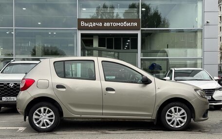 Renault Sandero II рестайлинг, 2014 год, 650 000 рублей, 6 фотография
