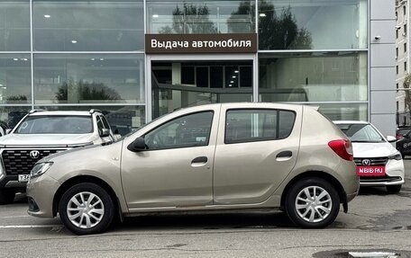 Renault Sandero II рестайлинг, 2014 год, 650 000 рублей, 2 фотография