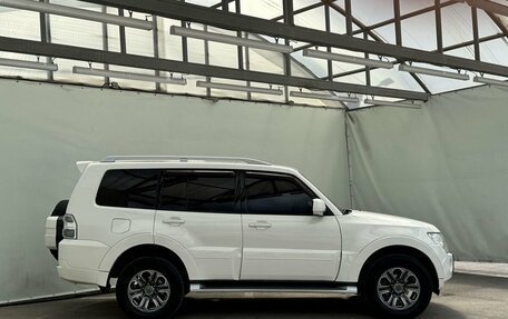 Mitsubishi Pajero IV, 2011 год, 1 900 000 рублей, 9 фотография