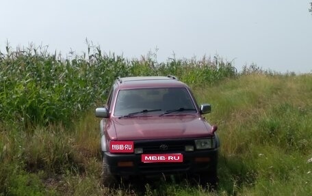 Toyota Hilux Surf III рестайлинг, 1993 год, 600 000 рублей, 1 фотография
