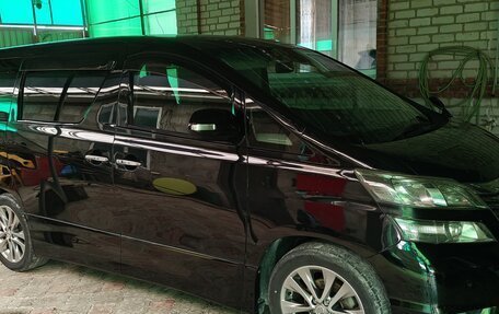 Toyota Vellfire I, 2011 год, 1 200 000 рублей, 1 фотография
