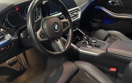 BMW 3 серия, 2019 год, 3 650 000 рублей, 13 фотография
