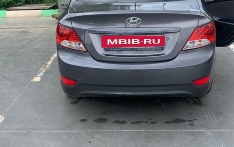 Hyundai Solaris II рестайлинг, 2011 год, 615 000 рублей, 4 фотография