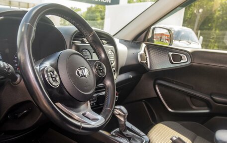 KIA Soul III, 2021 год, 1 660 000 рублей, 14 фотография