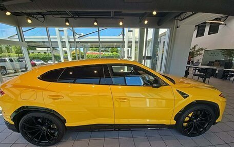 Lamborghini Urus I, 2021 год, 22 500 000 рублей, 4 фотография