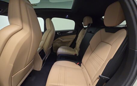 Porsche Cayenne III, 2021 год, 5 680 000 рублей, 10 фотография
