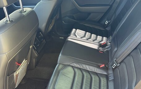 Volkswagen Touareg III, 2018 год, 4 350 000 рублей, 9 фотография