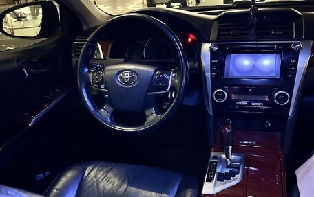 Toyota Camry, 2012 год, 1 500 000 рублей, 7 фотография