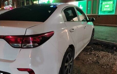 KIA Rio III рестайлинг, 2017 год, 670 000 рублей, 7 фотография