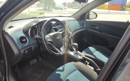 Chevrolet Cruze II, 2011 год, 730 000 рублей, 6 фотография
