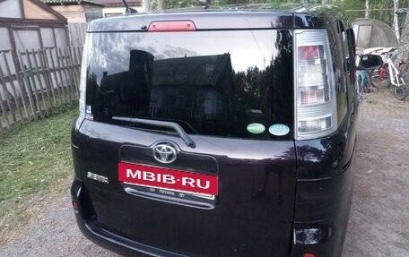 Toyota Sienta II, 2015 год, 979 000 рублей, 2 фотография