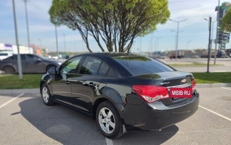 Chevrolet Cruze II, 2011 год, 730 000 рублей, 3 фотография