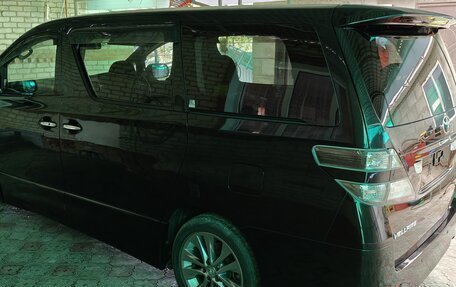 Toyota Vellfire I, 2011 год, 1 200 000 рублей, 12 фотография