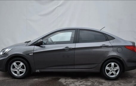 Hyundai Solaris II рестайлинг, 2011 год, 575 000 рублей, 6 фотография