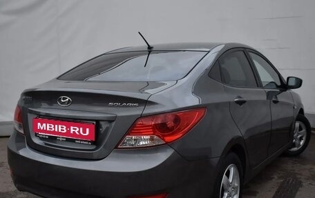 Hyundai Solaris II рестайлинг, 2011 год, 575 000 рублей, 10 фотография