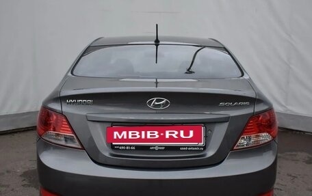 Hyundai Solaris II рестайлинг, 2011 год, 575 000 рублей, 9 фотография