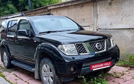 Nissan Pathfinder, 2005 год, 950 000 рублей, 2 фотография