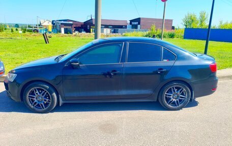 Volkswagen Jetta VI, 2012 год, 1 150 000 рублей, 5 фотография
