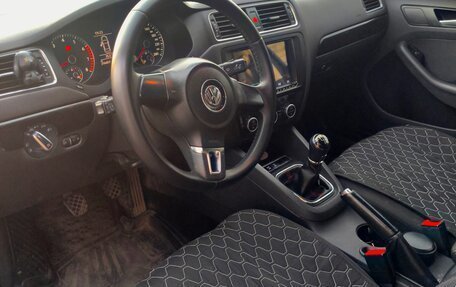 Volkswagen Jetta VI, 2012 год, 1 150 000 рублей, 11 фотография