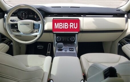 Land Rover Range Rover IV рестайлинг, 2022 год, 10 320 000 рублей, 6 фотография