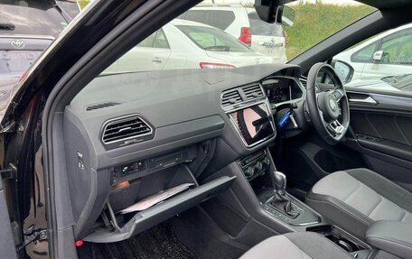 Volkswagen Tiguan II, 2017 год, 2 050 000 рублей, 14 фотография