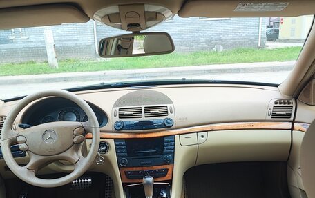 Mercedes-Benz E-Класс, 2007 год, 1 300 000 рублей, 7 фотография
