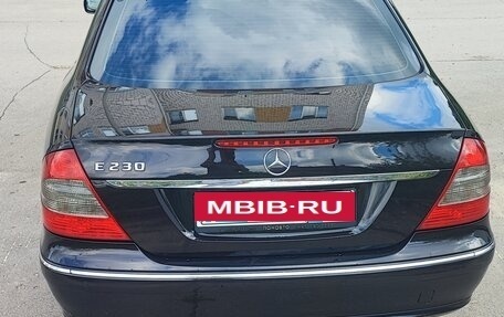 Mercedes-Benz E-Класс, 2007 год, 1 300 000 рублей, 4 фотография