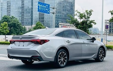 Toyota Avalon, 2022 год, 2 965 000 рублей, 3 фотография