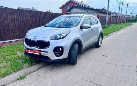 KIA Sportage IV рестайлинг, 2018 год, 2 100 000 рублей, 2 фотография