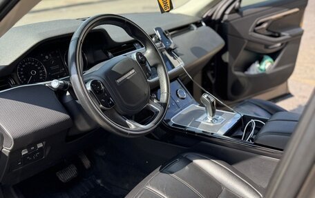 Land Rover Range Rover Evoque II, 2019 год, 3 099 000 рублей, 6 фотография
