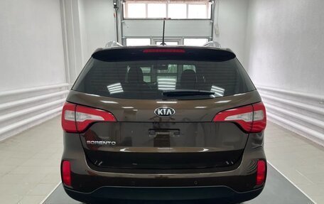KIA Sorento II рестайлинг, 2016 год, 1 800 000 рублей, 6 фотография
