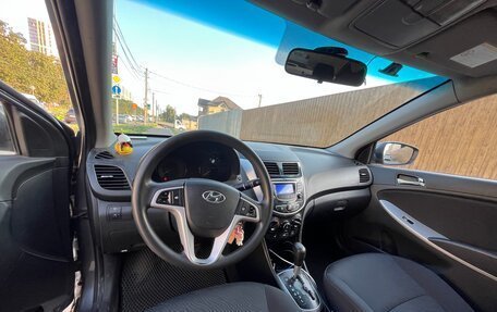 Hyundai Solaris II рестайлинг, 2012 год, 850 000 рублей, 9 фотография