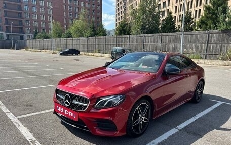 Mercedes-Benz E-Класс, 2017 год, 3 300 000 рублей, 2 фотография