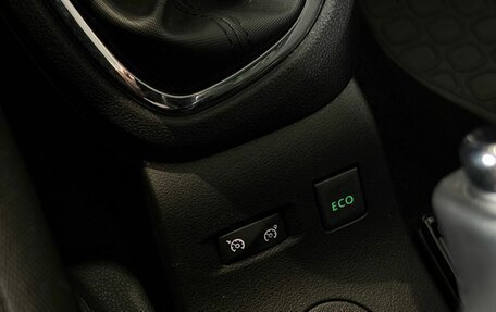 Renault Kaptur I рестайлинг, 2017 год, 1 420 000 рублей, 25 фотография