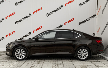 Skoda Superb III рестайлинг, 2019 год, 1 760 000 рублей, 7 фотография