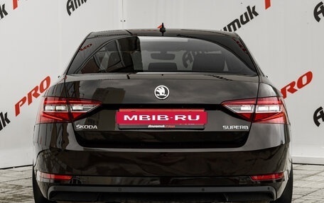 Skoda Superb III рестайлинг, 2019 год, 1 760 000 рублей, 5 фотография