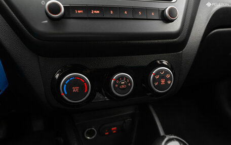KIA Rio III рестайлинг, 2016 год, 920 000 рублей, 19 фотография