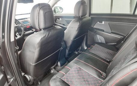 KIA Sportage III, 2010 год, 1 210 000 рублей, 16 фотография