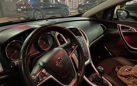 Opel Astra J, 2013 год, 890 000 рублей, 5 фотография