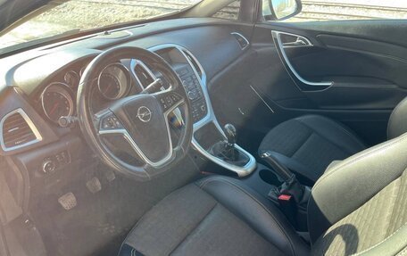 Opel Astra J, 2013 год, 890 000 рублей, 18 фотография