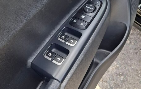 KIA Rio IV, 2021 год, 1 710 000 рублей, 10 фотография
