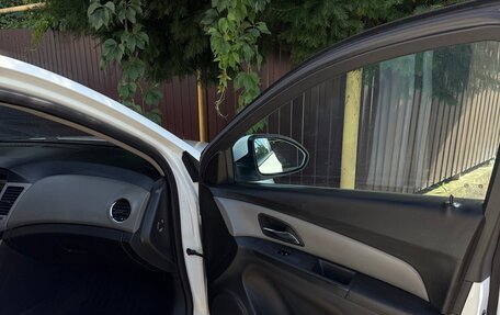 Chevrolet Cruze II, 2012 год, 650 000 рублей, 3 фотография