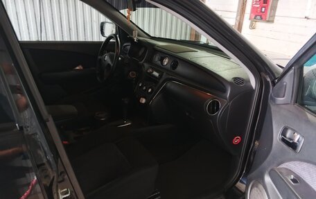 Mitsubishi Outlander III рестайлинг 3, 2005 год, 600 000 рублей, 11 фотография